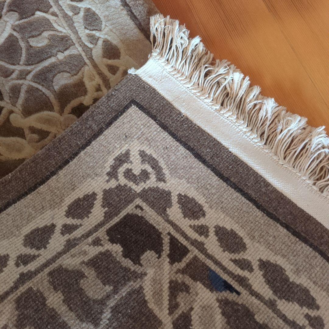 特選　天然色羊毛100% 中国段通 元宝緞通 100段 約130cm×62cm