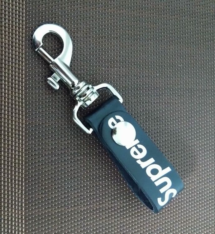 Supreme Leatherロープキーホルダー＆キーホルダー&ステッカー