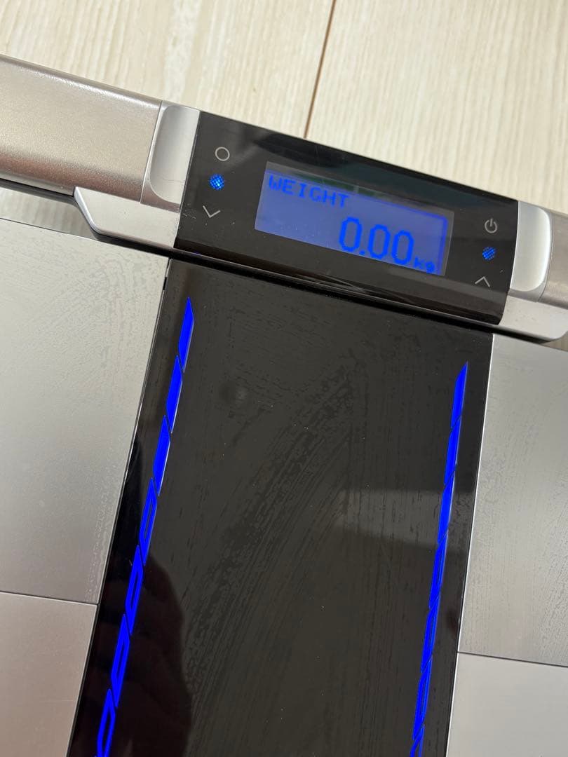 タニタ Innerscan Body 体脂肪計・体組成計RD-800