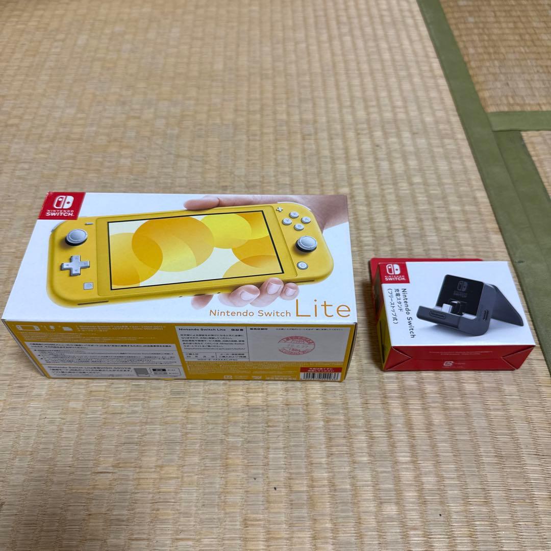 Switch Lite本体 充電スタンド スーパーマリオRPGパッケージ版