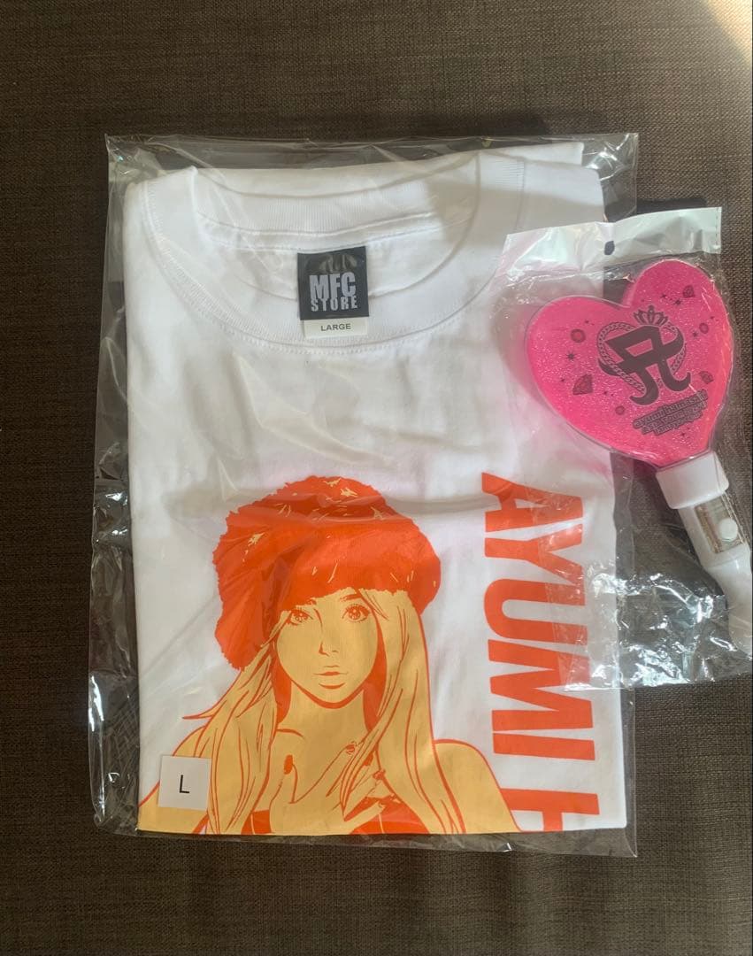浜崎あゆみ　マカオ　TシャツLサイズ　 ペンライトセット
