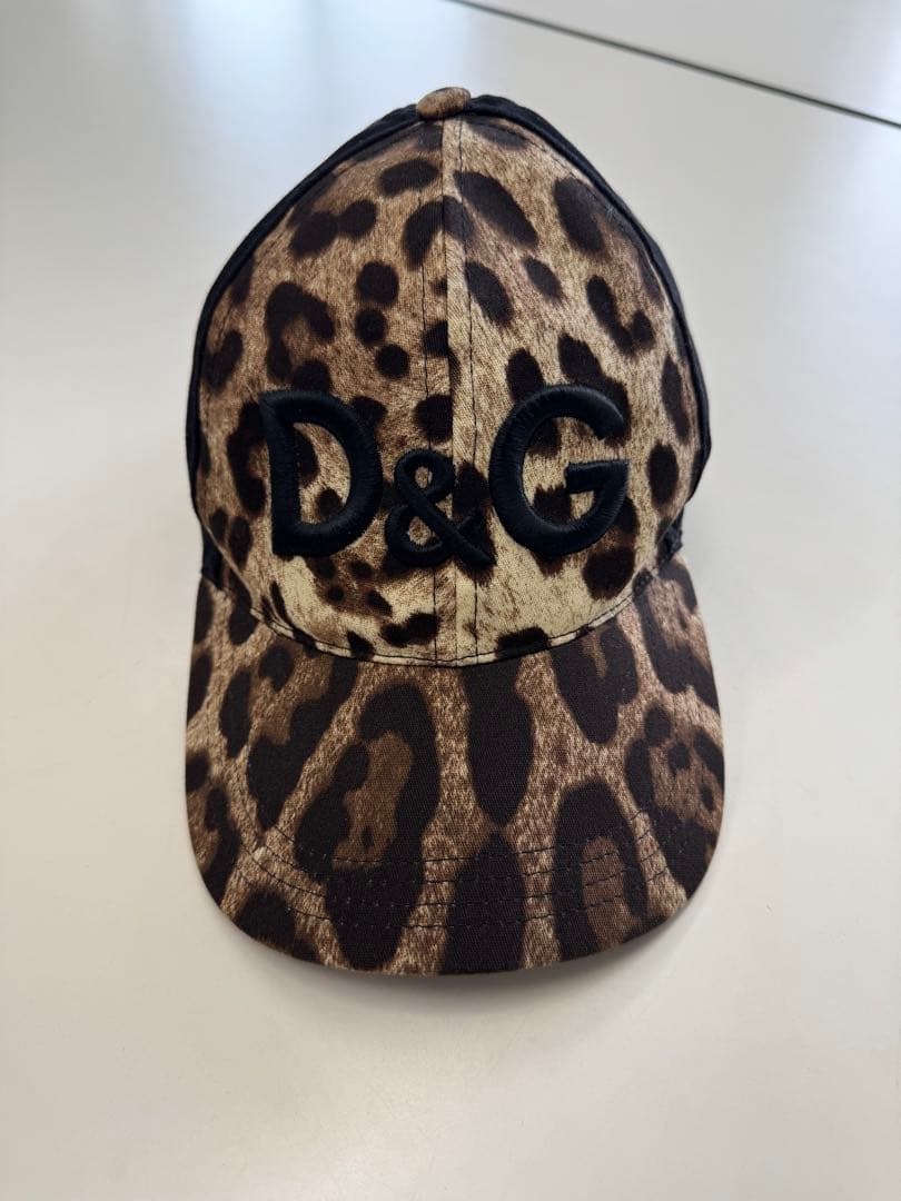 D&G ヒョウ柄レオパード柄キャップ 59