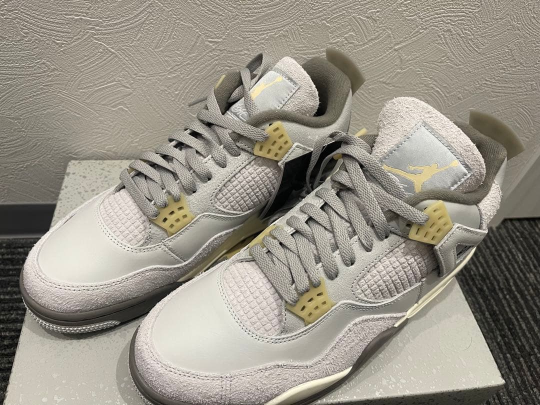 l*l様 ナイキ スニーカー ジョーダン DV3742‐021