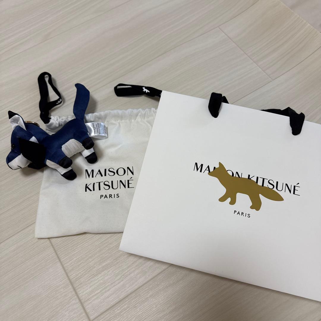 メゾンキツネ チャーム キーホルダー