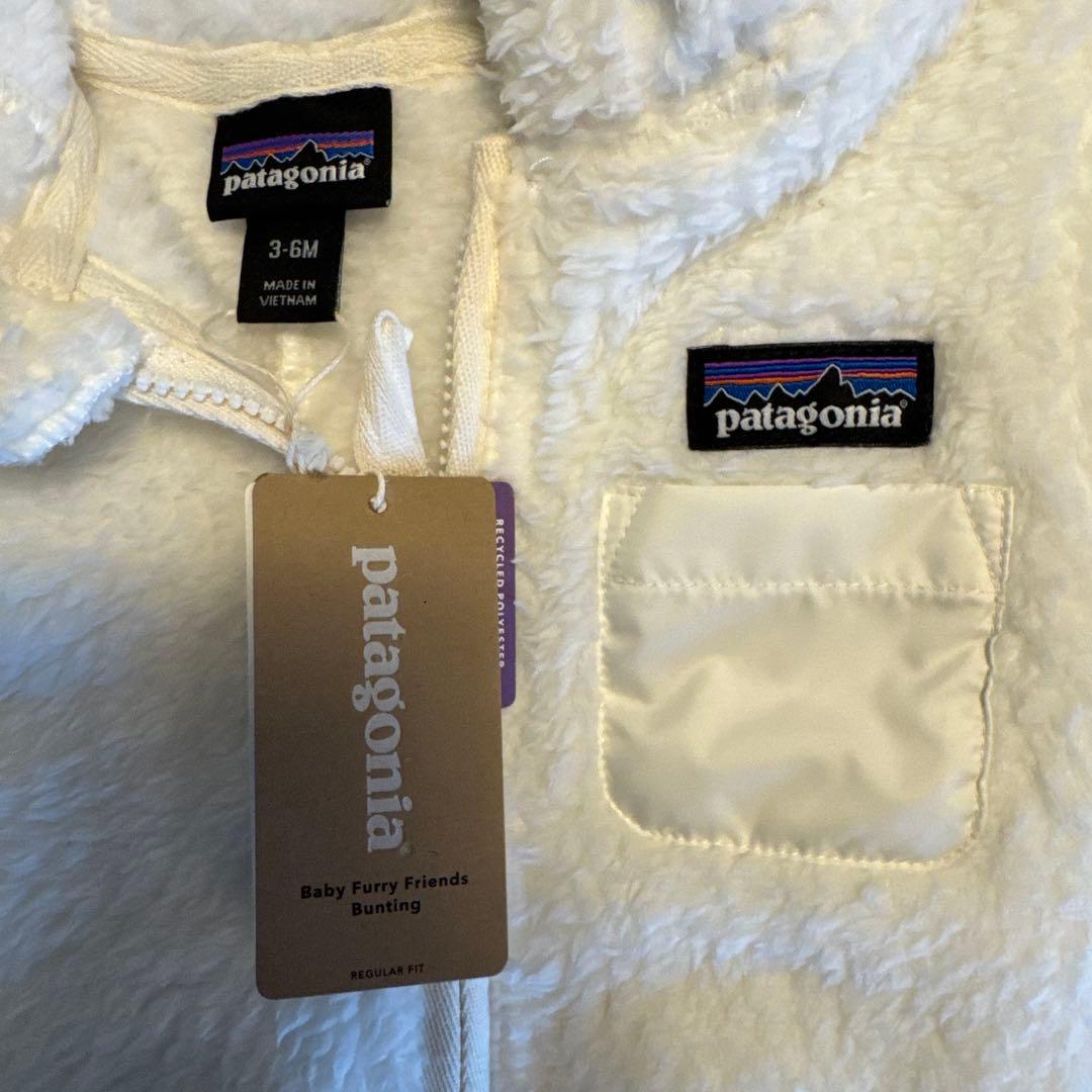 【まほりん、新品】ベビー・ファーリー・フレンズ・バンティング 3-6M