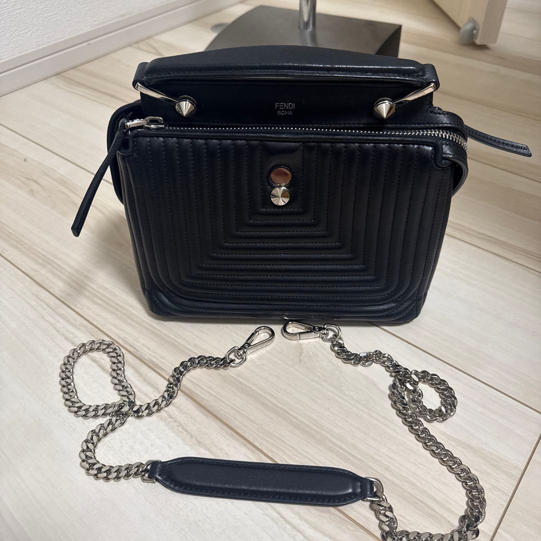 専用です。定価30万FENDIフェンディド トコムクリックチェーンショルダー
