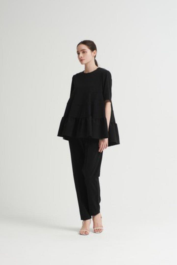 yori ハーフスリーブティアードブラウスフレア　黒