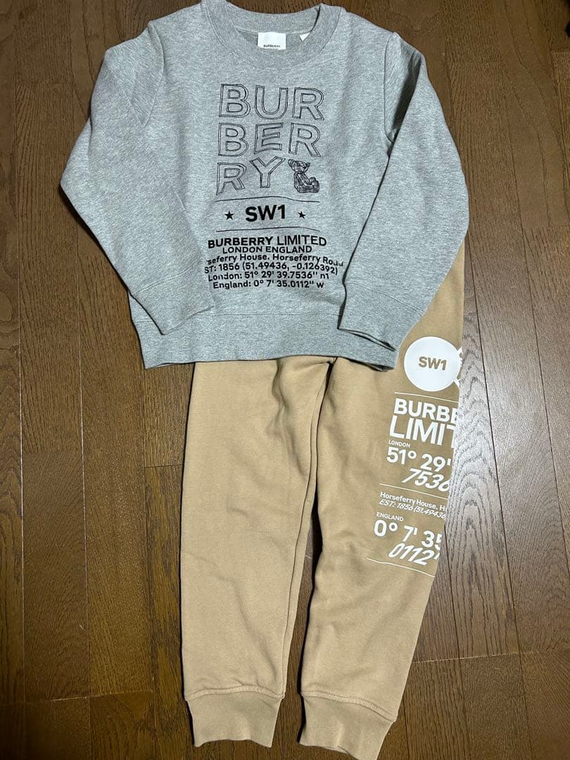 美品★バーバリー★スウェットパンツ8Y