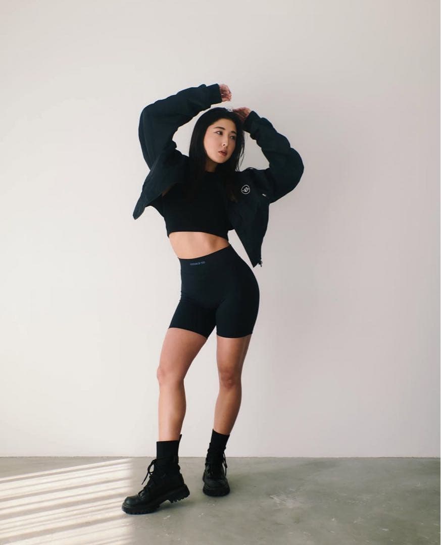 version of you バイカーショーツ黒色