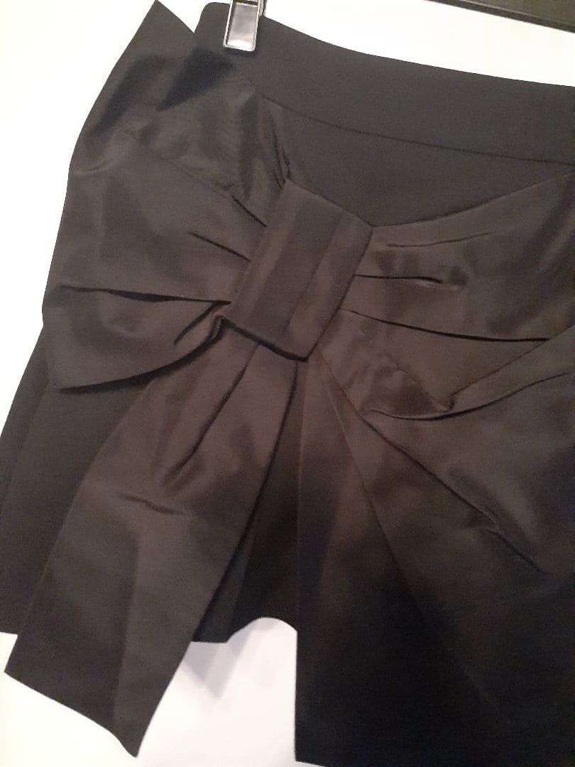 AlexanderMcQueen リボンモチーフ ショートパンツ スカート風 黒
