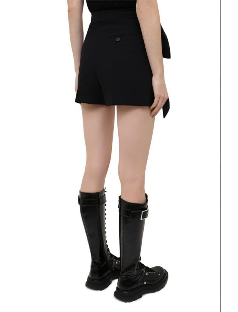 AlexanderMcQueen リボンモチーフ ショートパンツ スカート風 黒