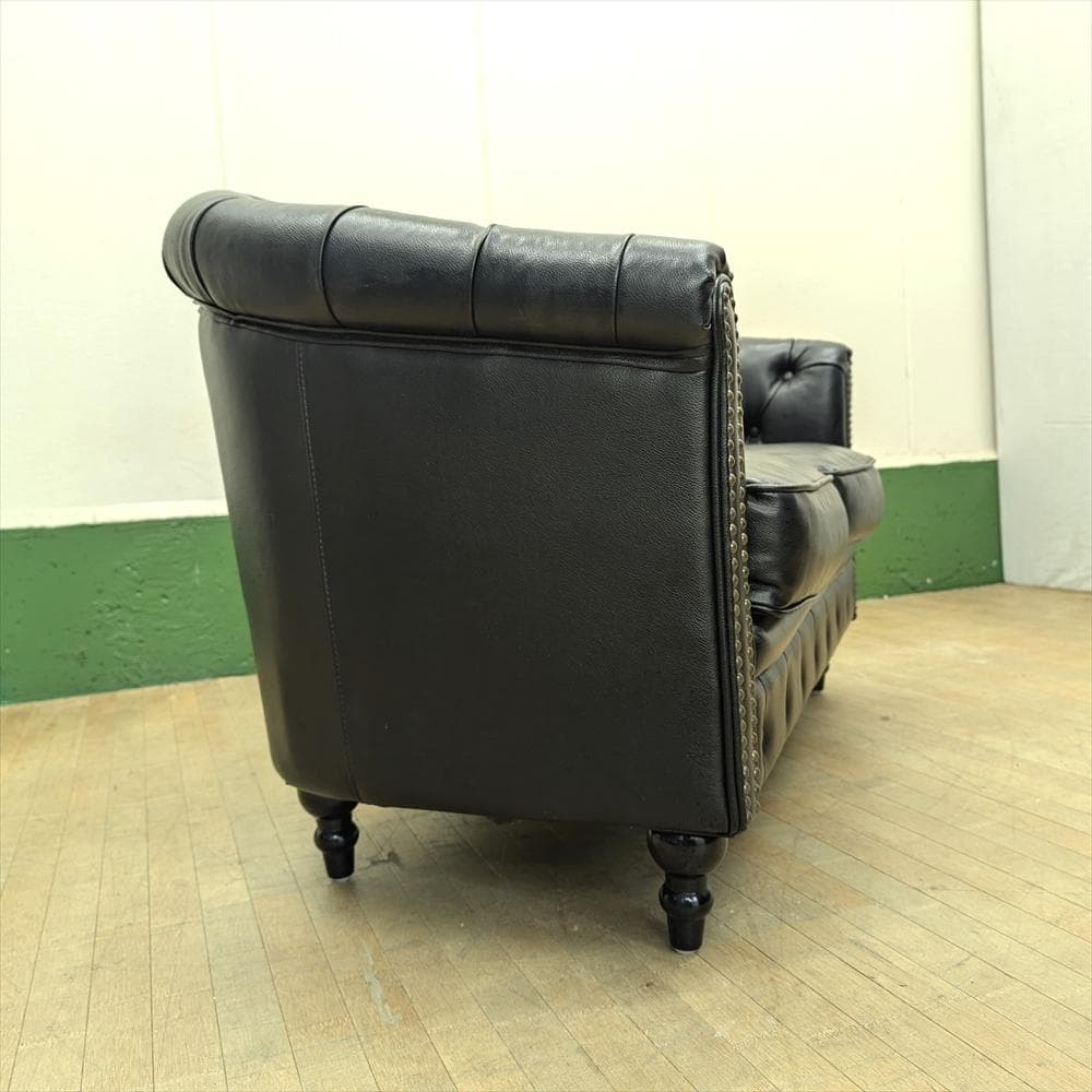 美品　ヴィンセント　チェスターフィールド　ラブソファ　二人掛け　英国風　鋲打ち