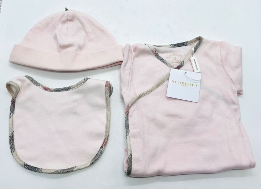 BURBERRY バーバリー ベビー ロンパース スタイ 帽子 手袋 靴下