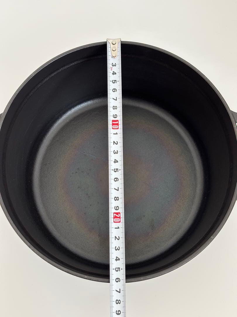 ストウブ ココット ラウンド 黒 26cm staub