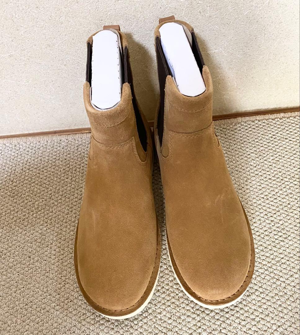 UGG サイドゴアブーツ ベージュ