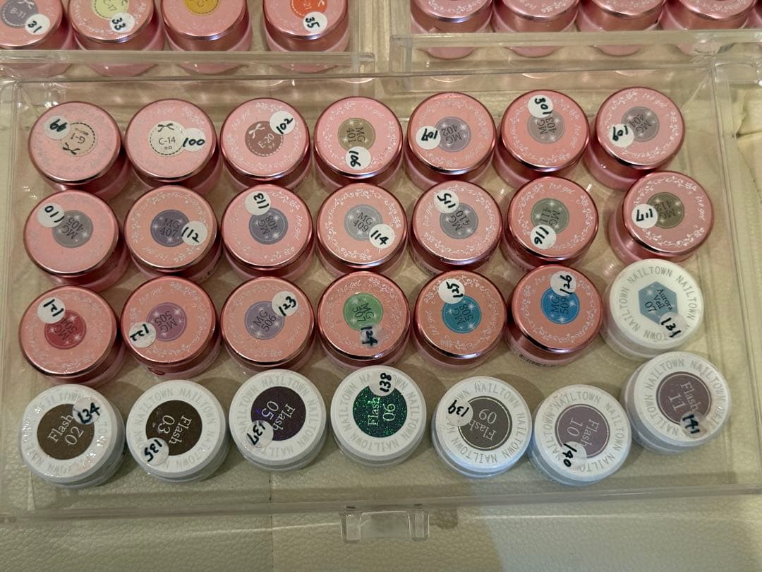 irogel・ネイルタウン カラージェル 136色 大量まとめ売り ネイル