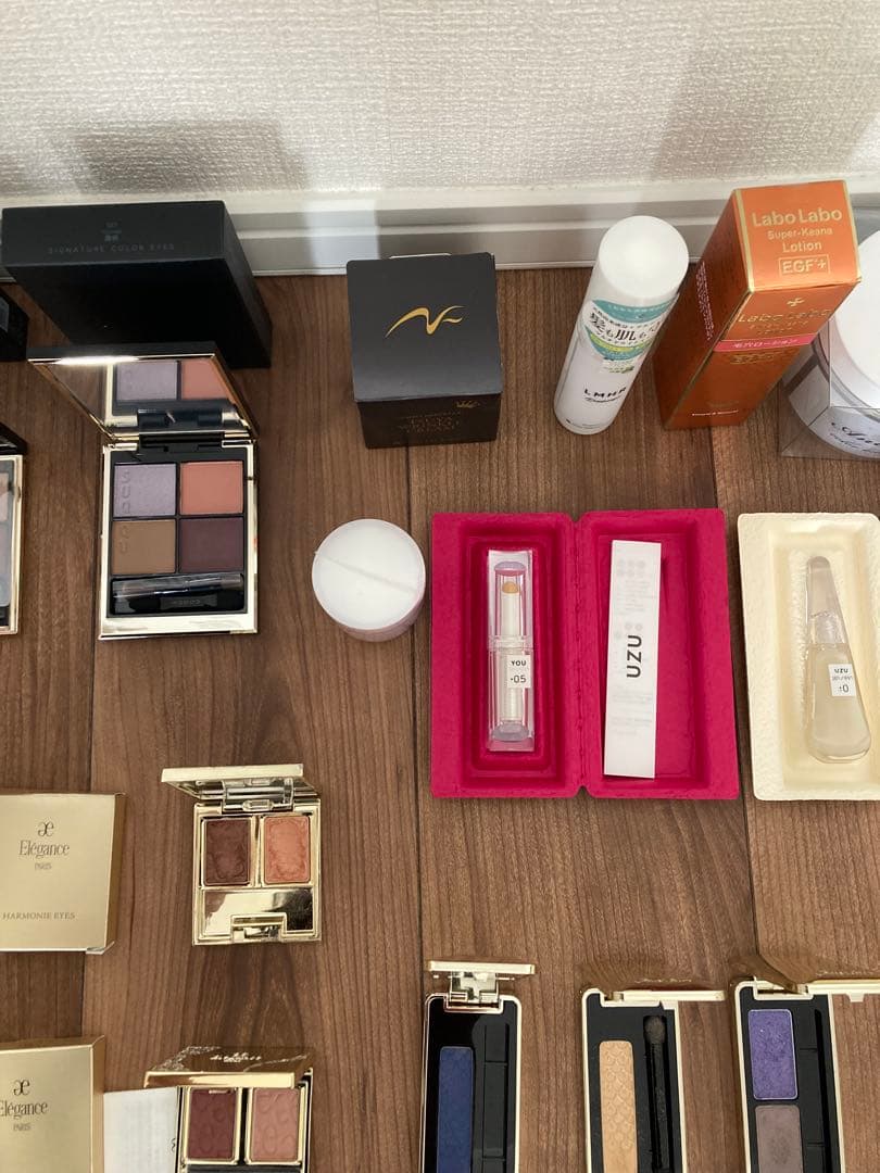 コスメまとめ売り　SUQQU、Dior、CHANELetc限定色も有り
