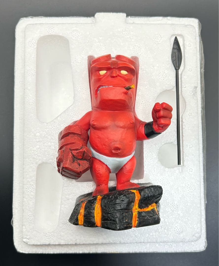 ヘルボーイジュニア HELLBOY 限定 500体 スタチュー フィギュア