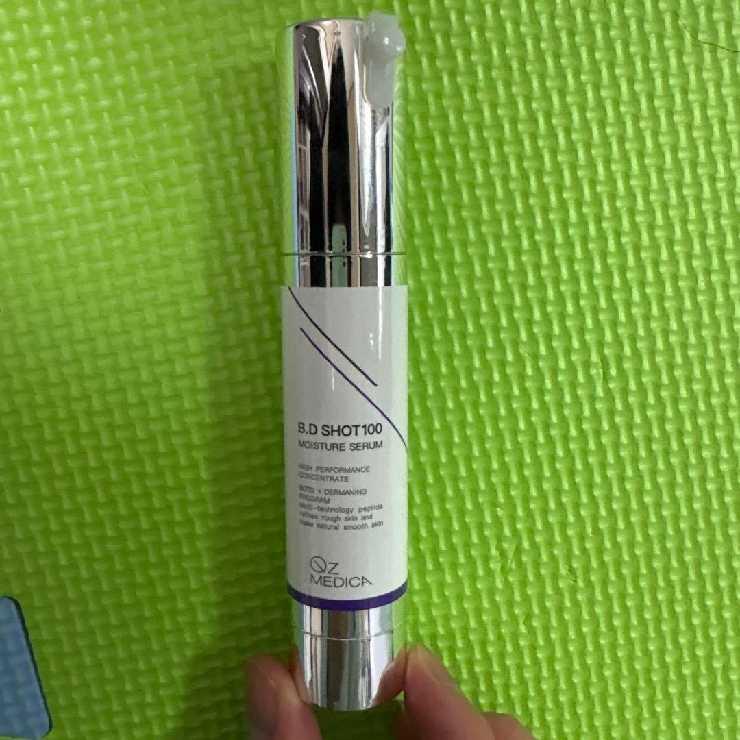 ブースター・導入液 B.D SHOT 100 MOISTURE SERUM