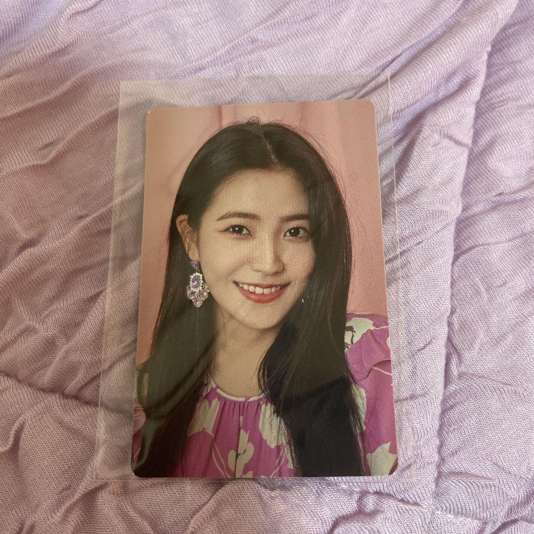 イェリ　pantone ノート　トレカ