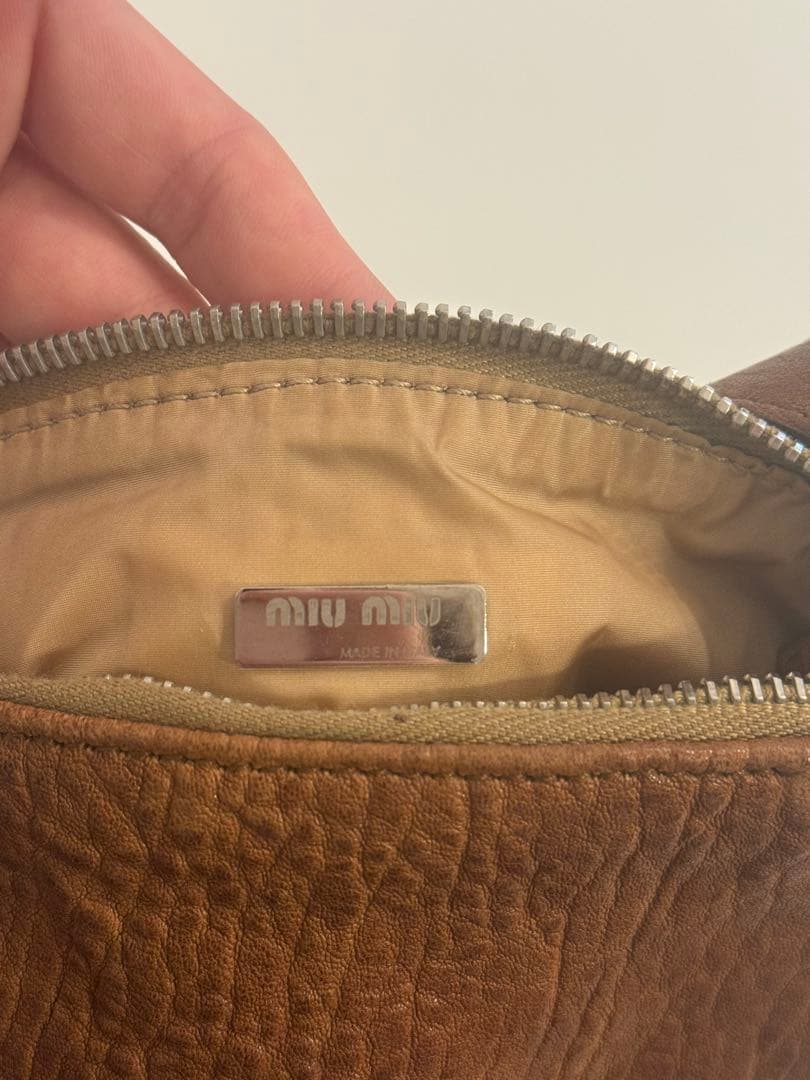 miumiu ミュウミュウ　ミニレザーブラウンバック