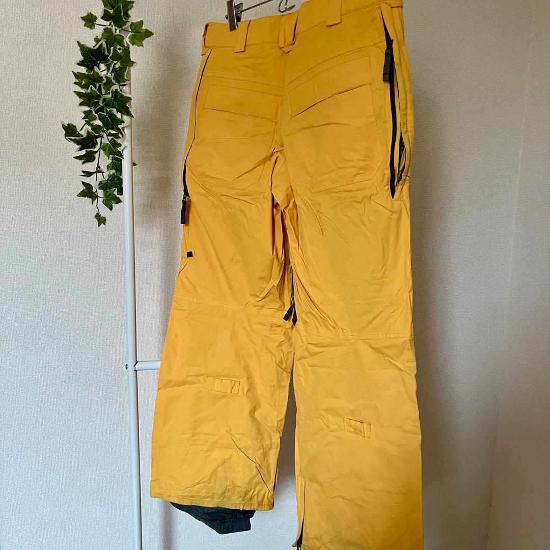 Burton スノーボードパンツ イエロー