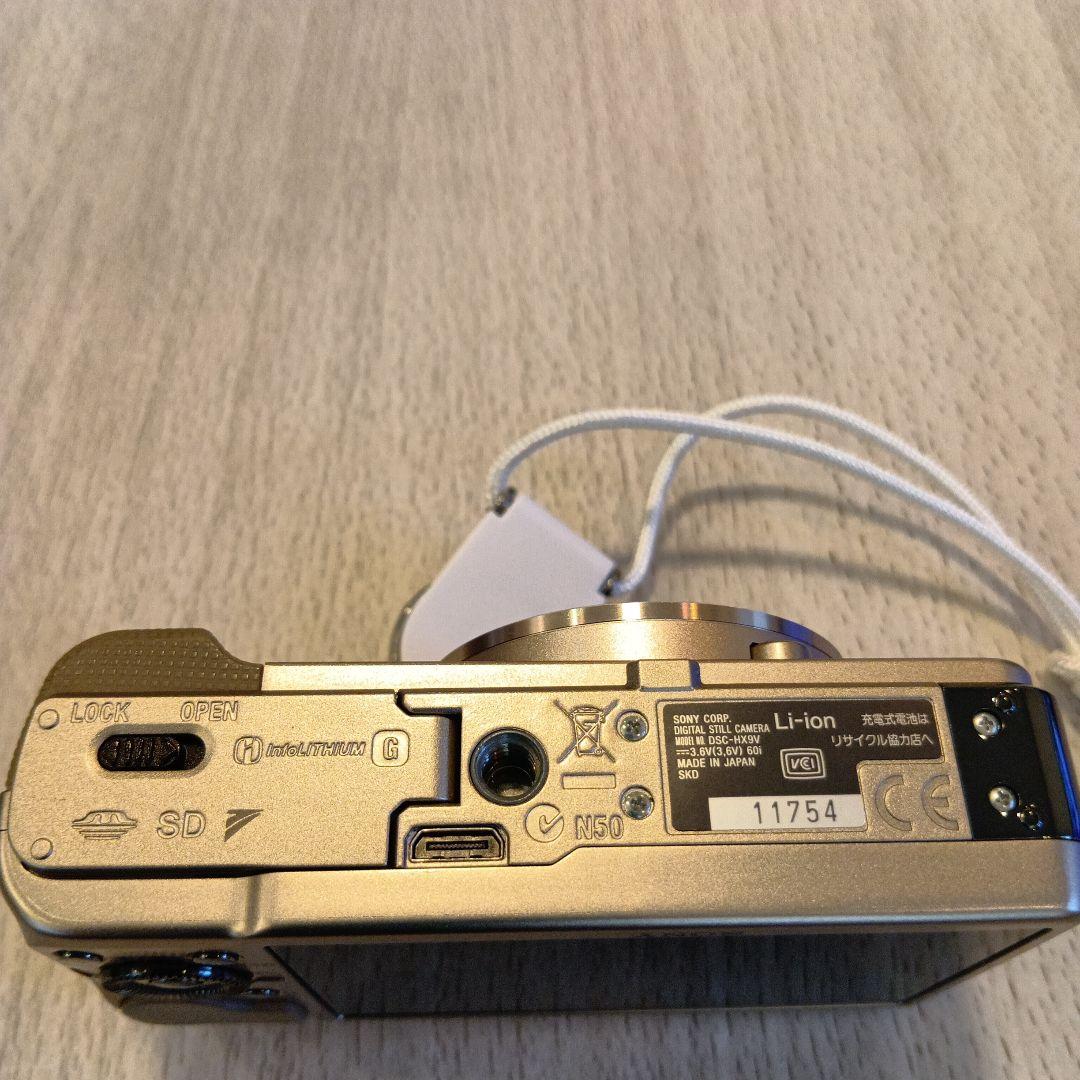 Sony Cyber-shot DSC-HX9V ゴールド