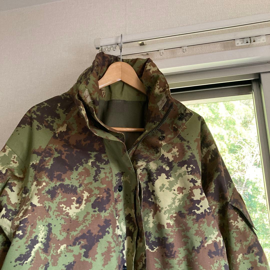 ま*る様 超貴重　イタリア軍　ゴアテックス　ウォータープルーフジャケット