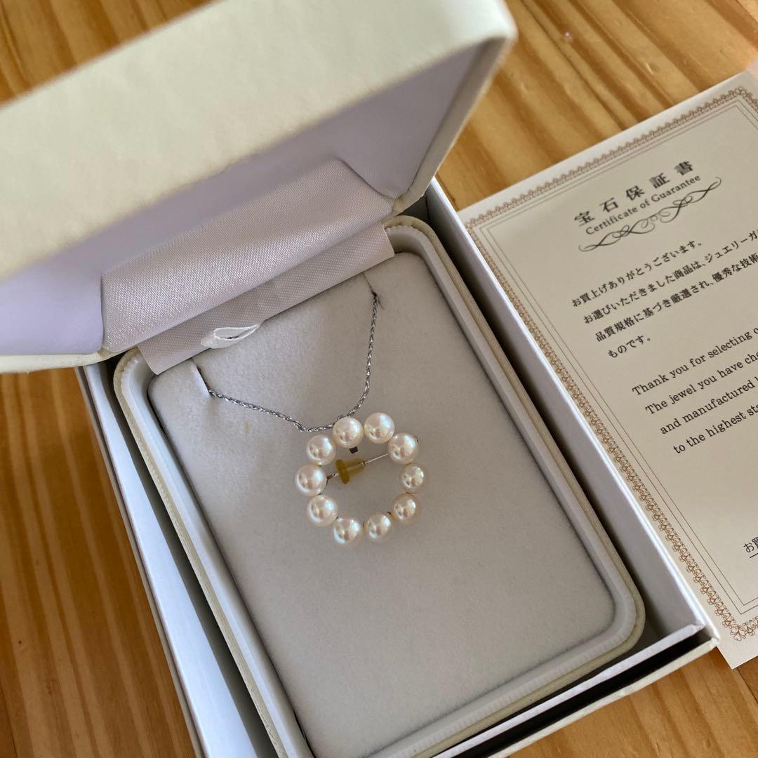 真珠リング型ブローチ