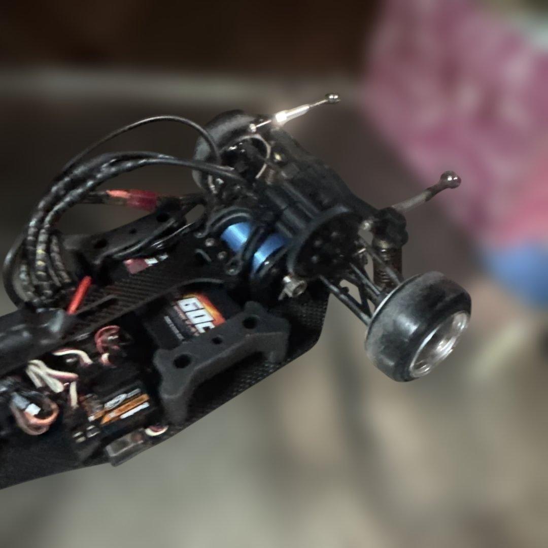 遥*パ様 RCカー 赤 ディープリムホイール