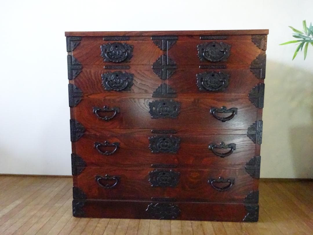 エンゼル　岩屋堂箪笥　TH-S012　整理箪笥　欅材　拭漆塗り　　民芸家具