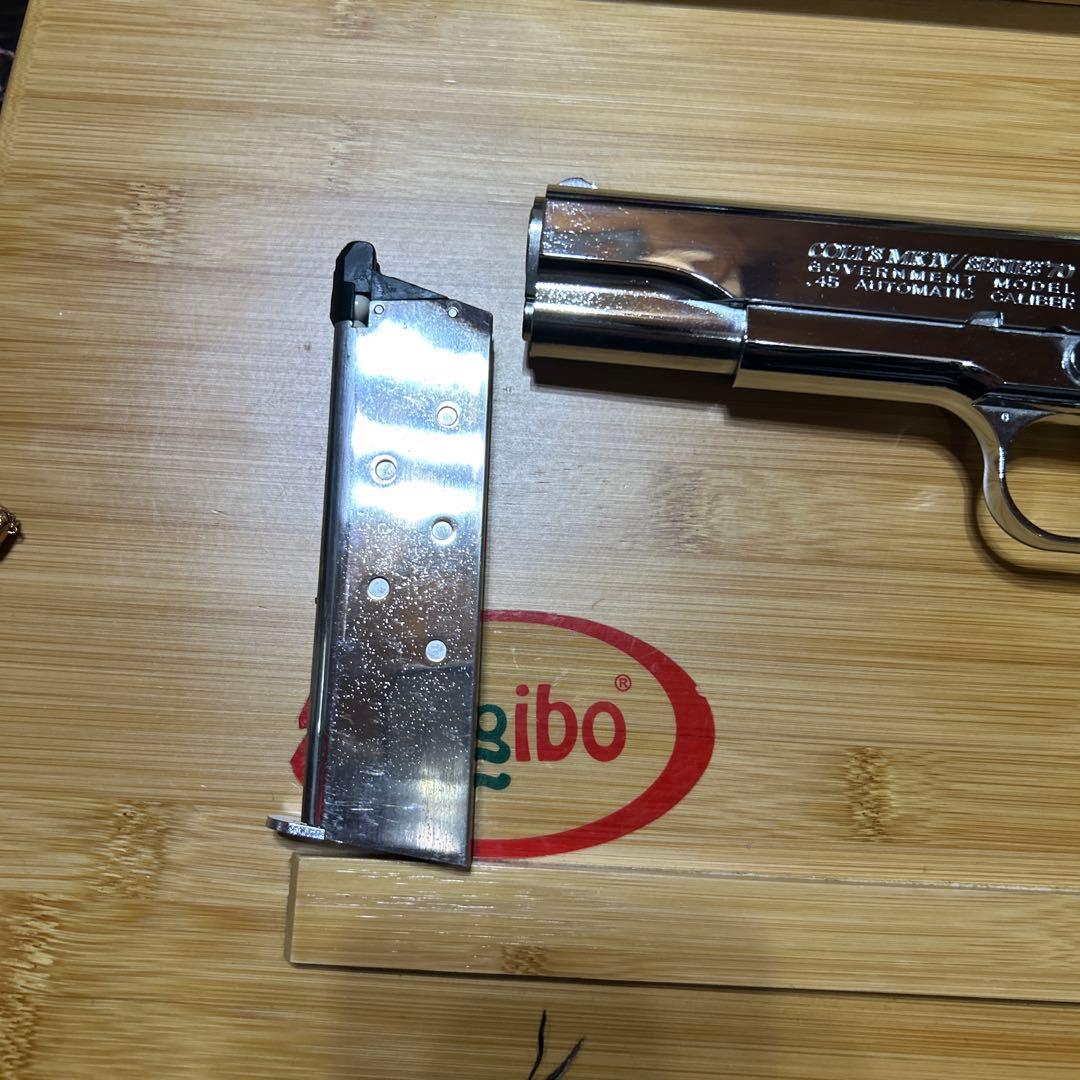 東京マルイ製ガスブローバック　ガバメント　クローム