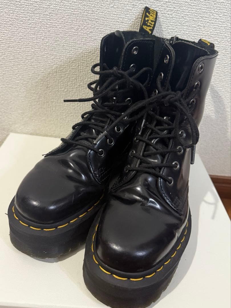 Dr.Martens ブーツ