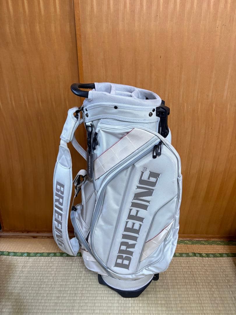 BRIEFING ホワイト キャディバッグ