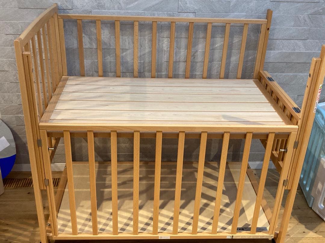 国産木製ベビーベッド ハイタイプ　ヤマサキ