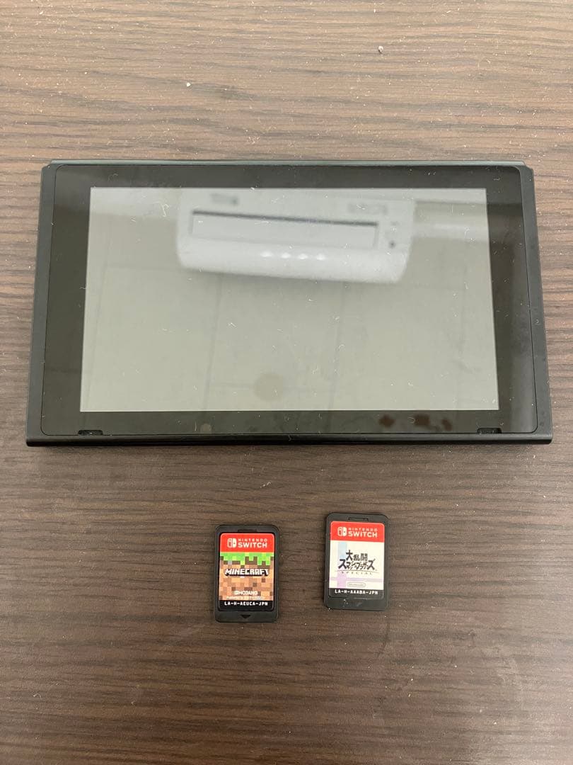 Nintendo Switch 本体 + ゲームカード2枚