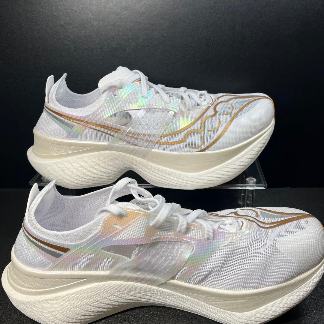 【未使用27.0cm】サッカニー　エンドルフィンエリート