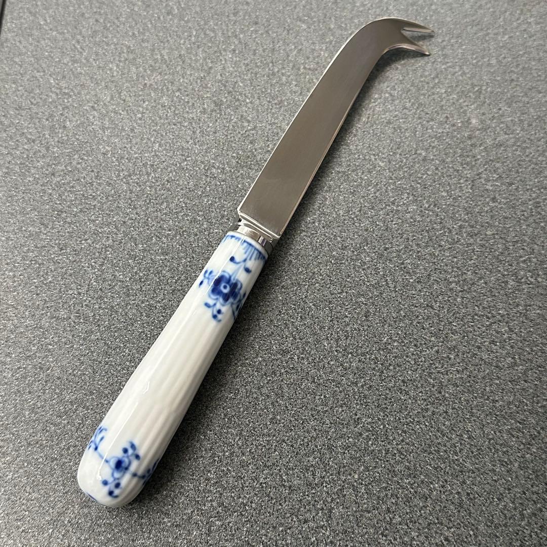 【稀少品】ロイヤルコペンハーゲン(ブルーフルーテッド)チーズナイフ