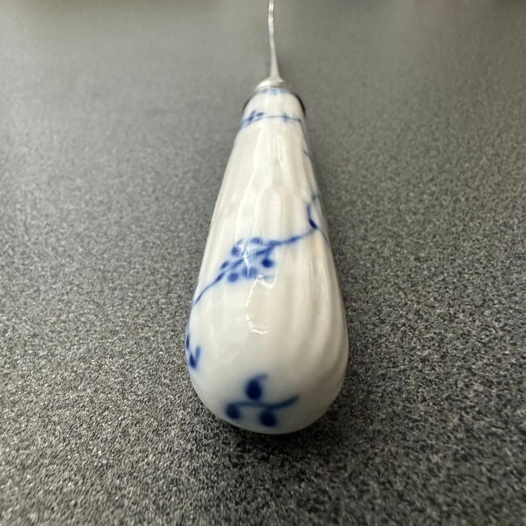 【稀少品】ロイヤルコペンハーゲン(ブルーフルーテッド)チーズナイフ