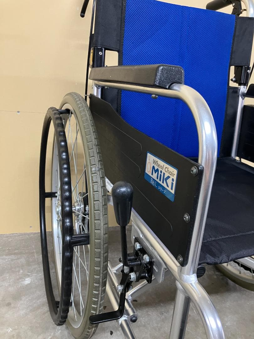 【直接取引歓迎 ：さいたま市】 MIKI 自走用車椅子#L11