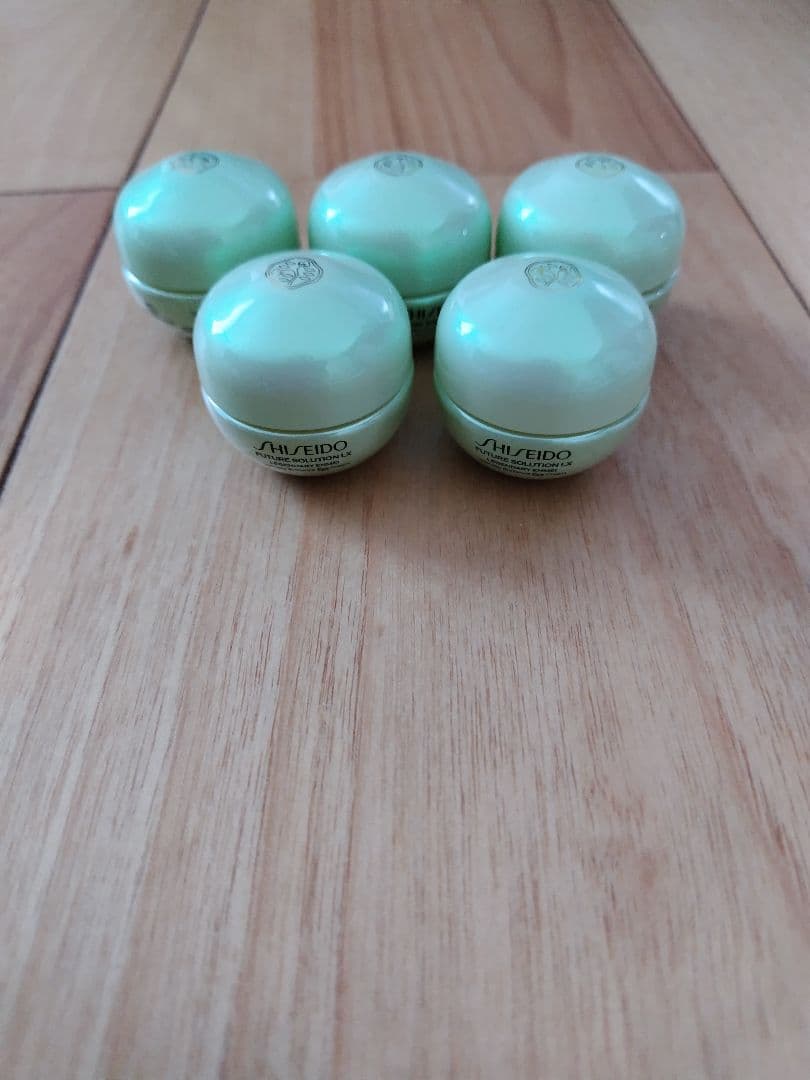 資生堂　フューチャーソリューション　レジェンダリー　アイクリーム