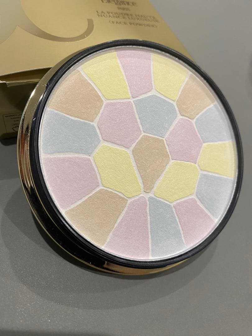 Eleganceプードル　オートニュアンス　リクスィーズ カラーⅣ 27g