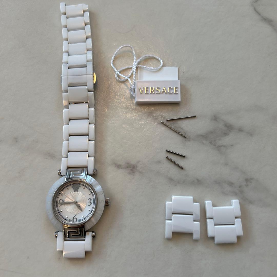 VERSACE ホワイトセラミック時計