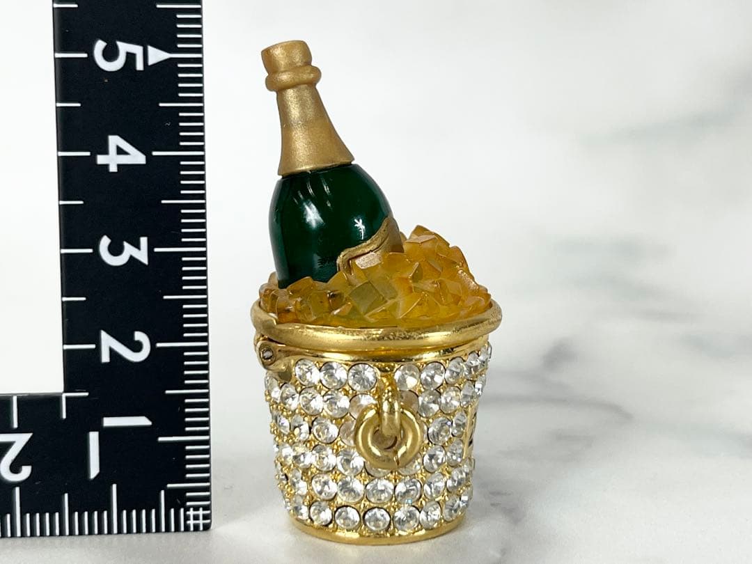 エスティローダー 練り香水 2000 シャンパン イン バケット