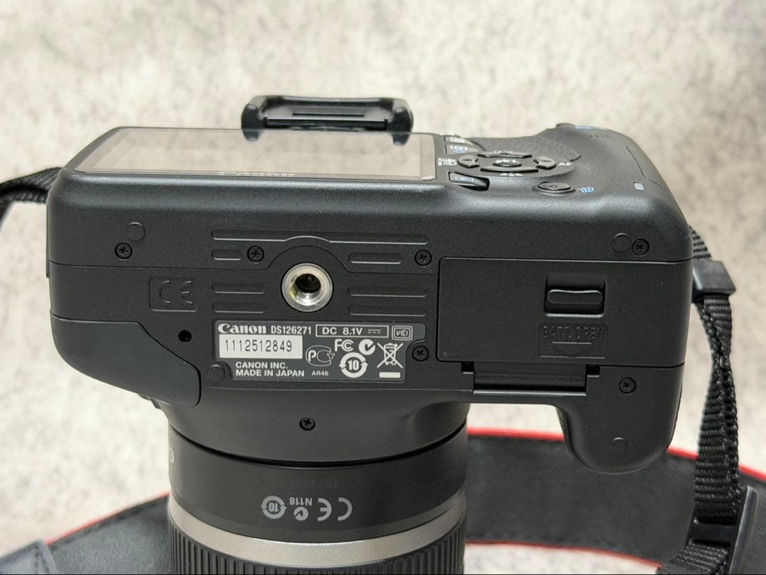 EOS kiss x4 ダブルズームキット