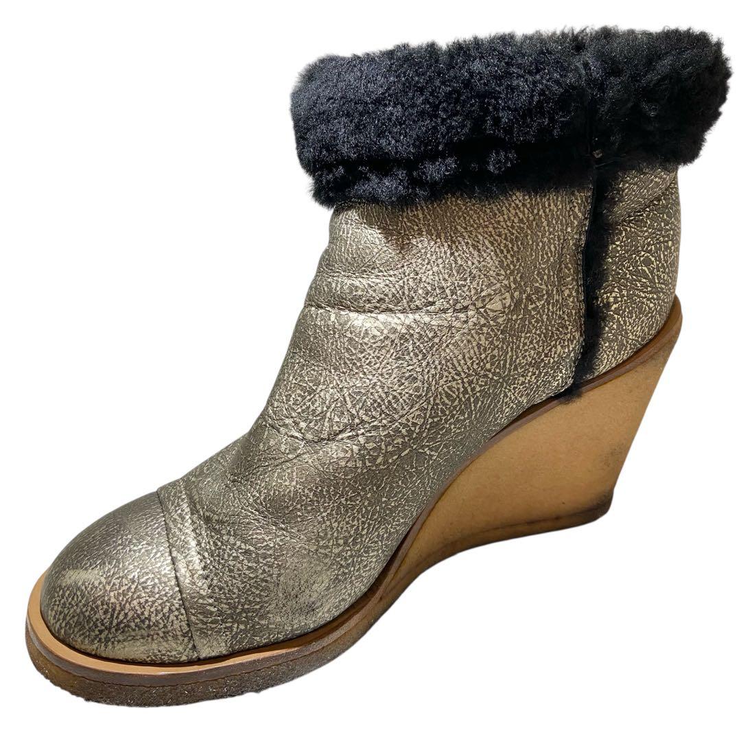 CHANEL 厚底ショートファーブーツ　カラー　ブロンズ