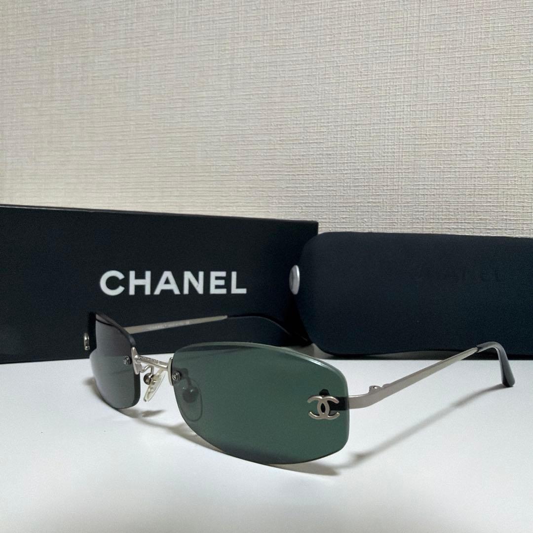 CHANEL ココマーク グレー サングラス　縁無し