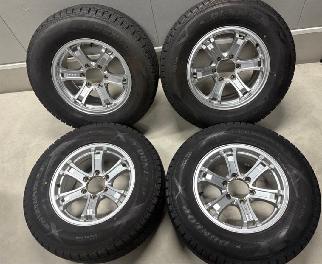 ワンダー② 美品265/65R17 スタッドレスタイヤ　プラド150