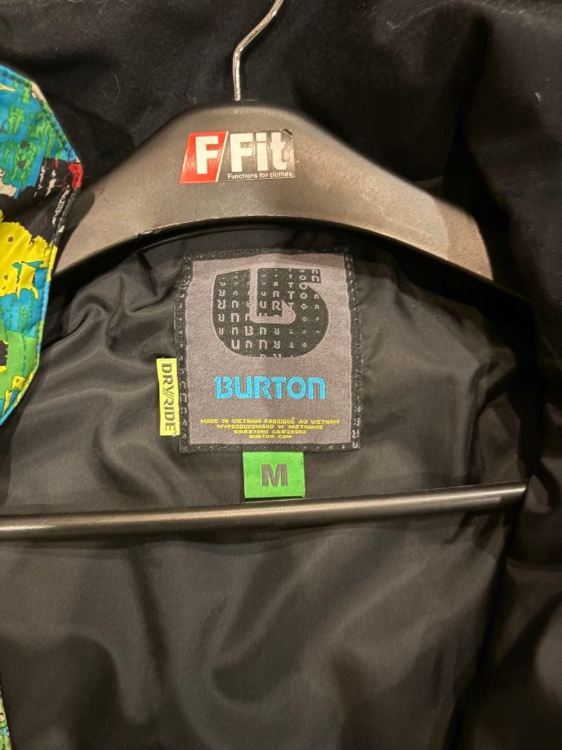 BURTON スキーウェア 上下セット Mサイズ