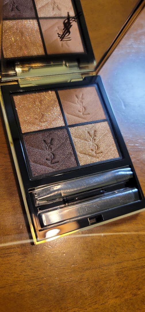 YSL イヴ・サンローラン　クチュールミニクラッチ 710